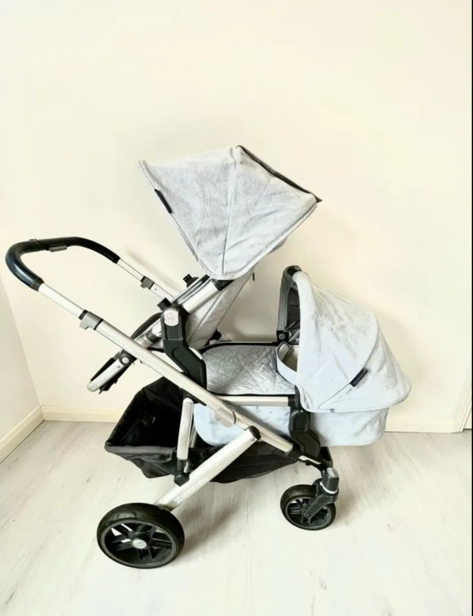 Uppababy Vista buggy stroller (twins or single) - Image 1