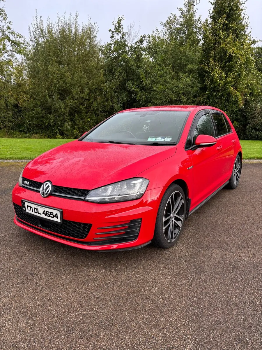 Volkswagen Golf GTD 2017 - Image 2