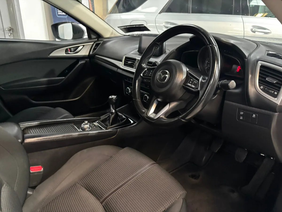 Mazda Mazda3 2017. 2.2d  SE  EXECUTIVE - Image 4