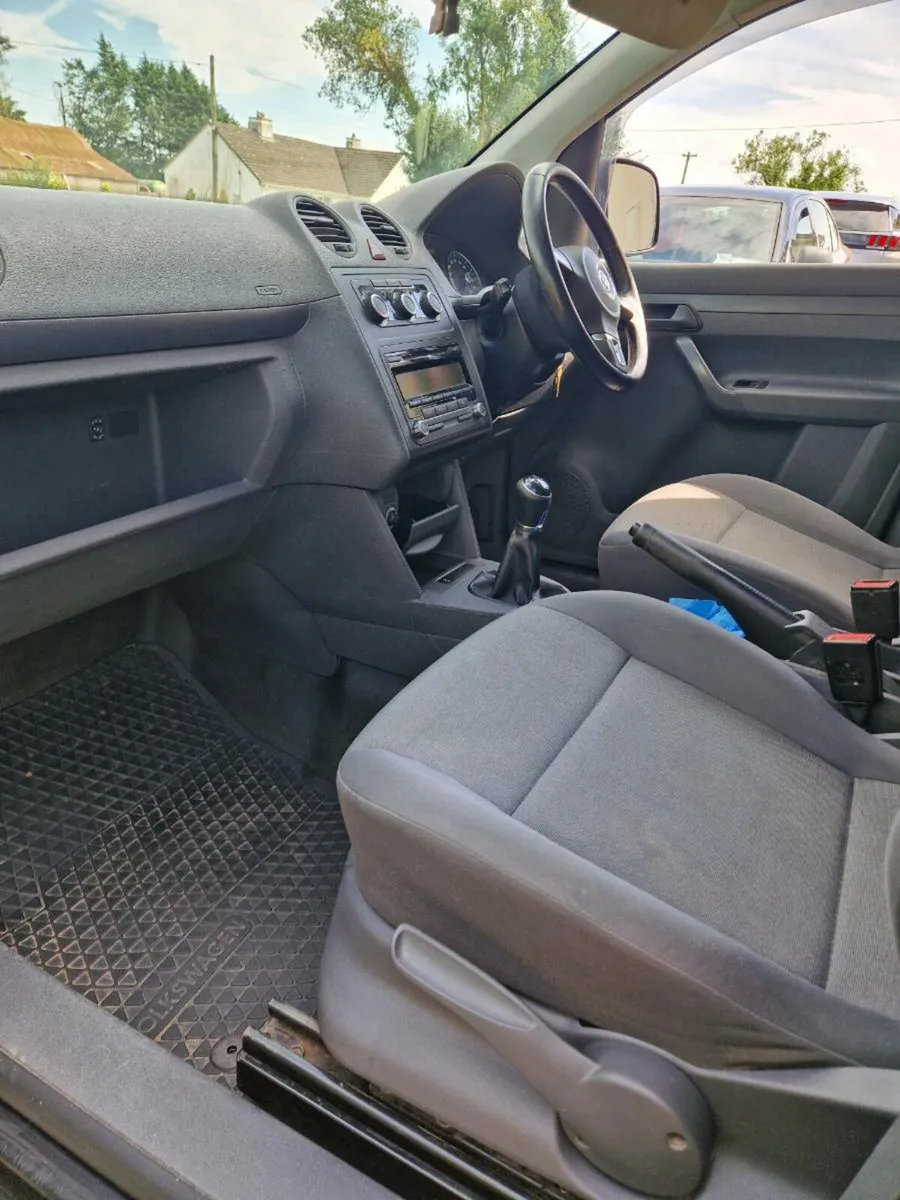 Volkswagen caddy 2014 - Image 3