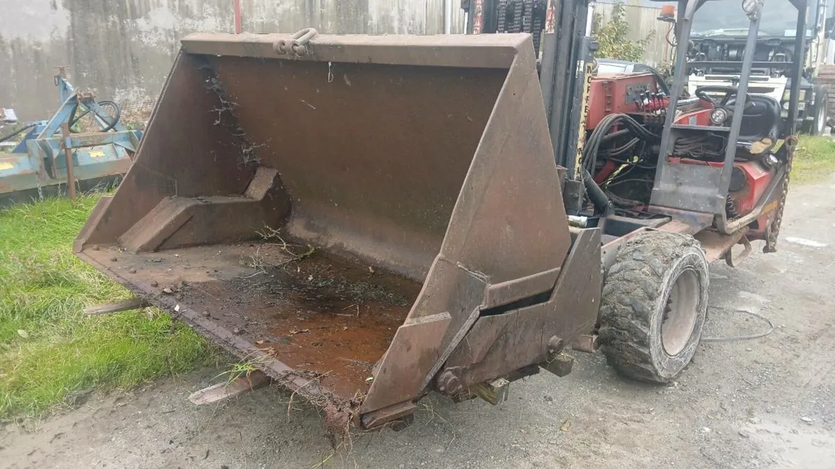 Hi tip bucket - Image 1