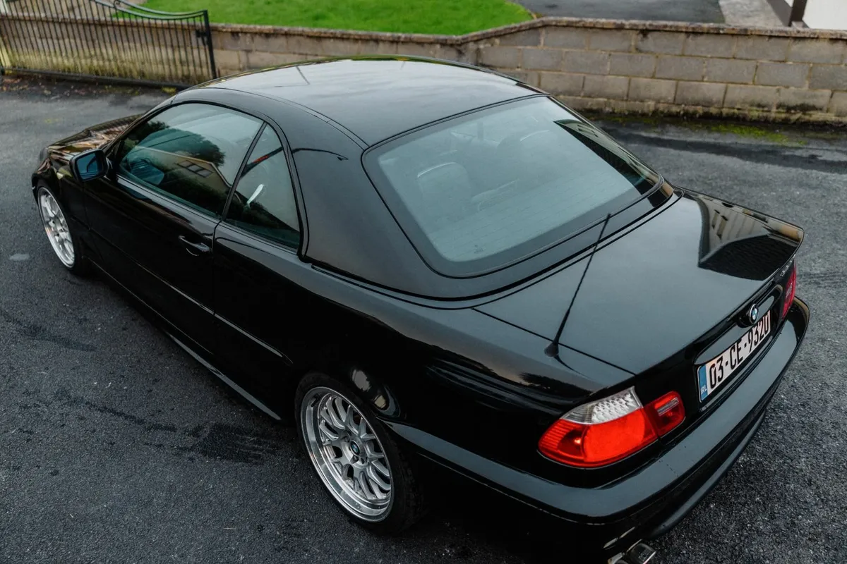 BMW E46 330Ci Manual - Image 3