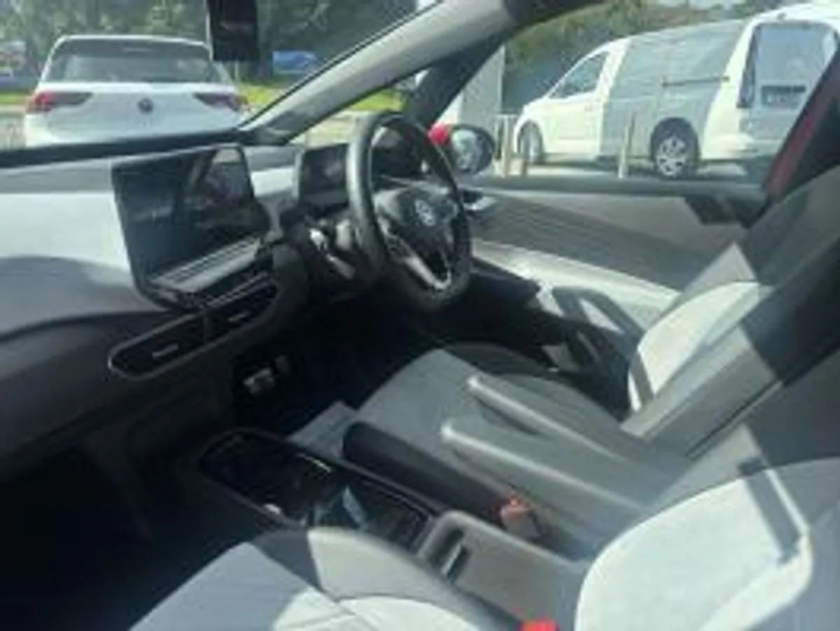 Volkswagen ID.3 Life DX 58kwh 204HP - Image 3