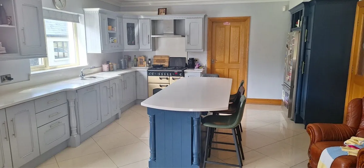 Kitchen - Image 2