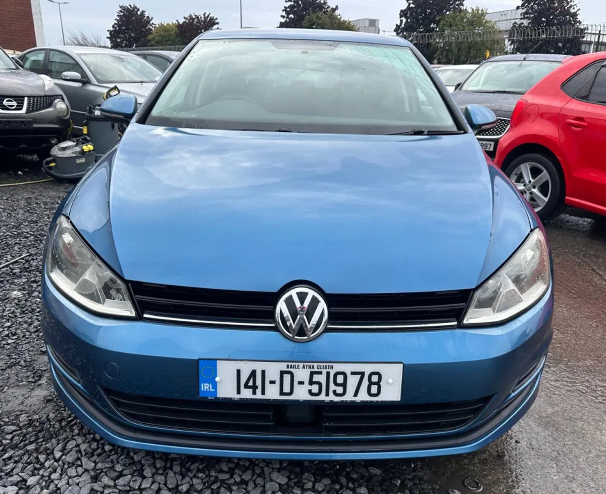 Volkswagen Golf 2014/ only 40k km/ warranty - Image 3