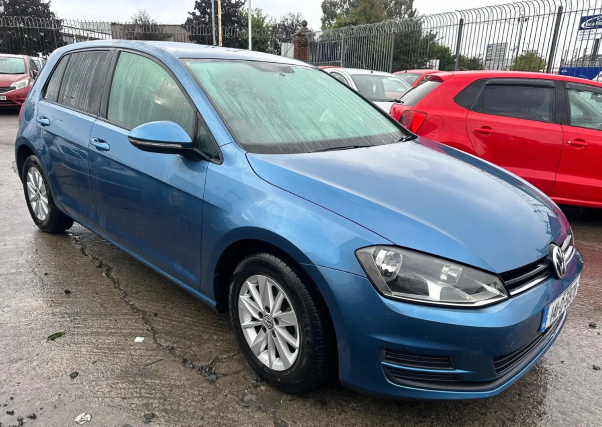 Volkswagen Golf 2014/ only 40k km/ warranty - Image 2