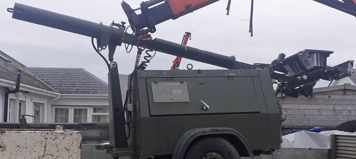 Diesel Generator with Hydraulic Spotlights - Image 1