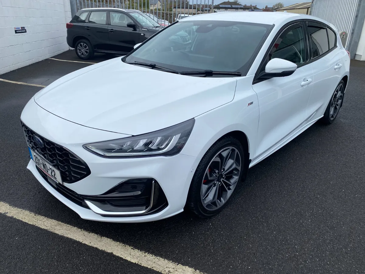Ford Focus 1.0L EcoBoost 125PS ST-Line Vignale - Image 3