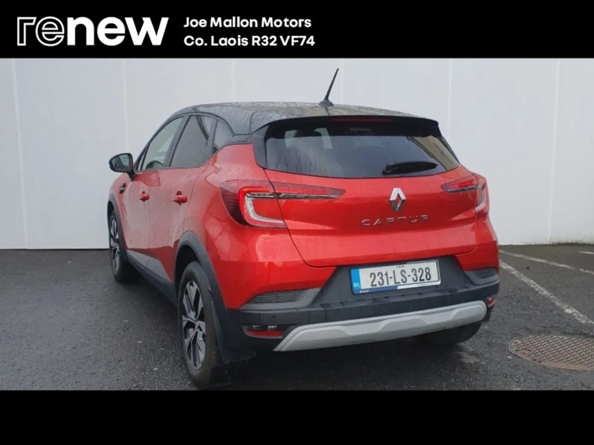 Renault Captur TCe 90 Evolution - Image 3