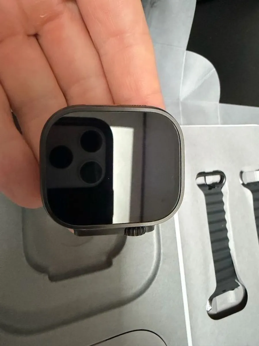 Apple Watch Ultra 2 Black - Image 3