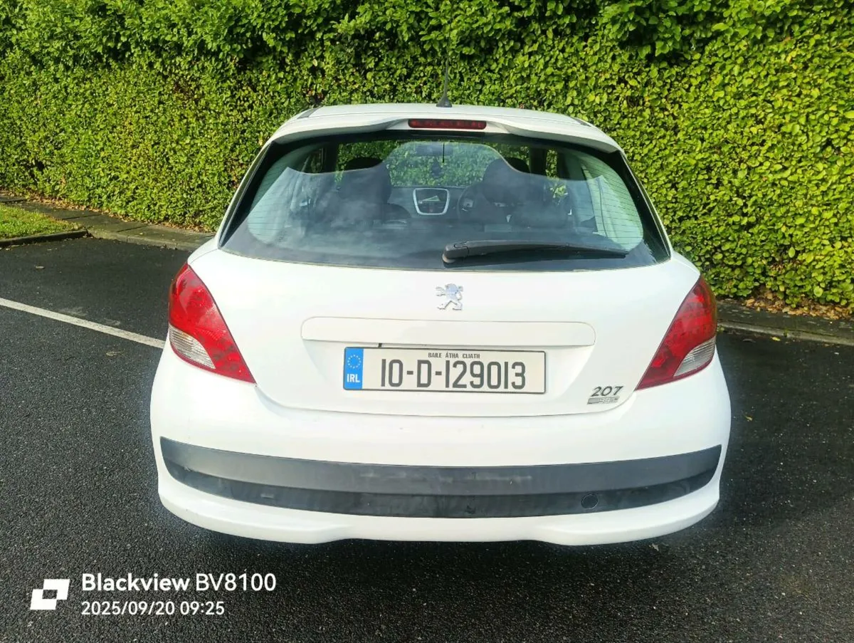 Peugeot 207 1.6Hdi 2010 - Image 4