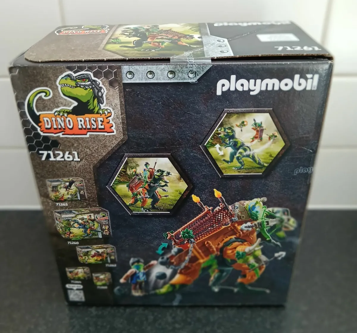 playmobil T- rex dino rise playset (NEW) - Image 2