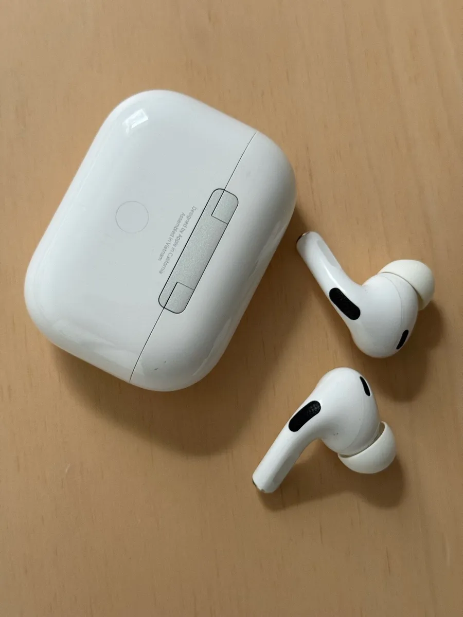 AirPods Pro 2 - Excellent Condition - Image 3