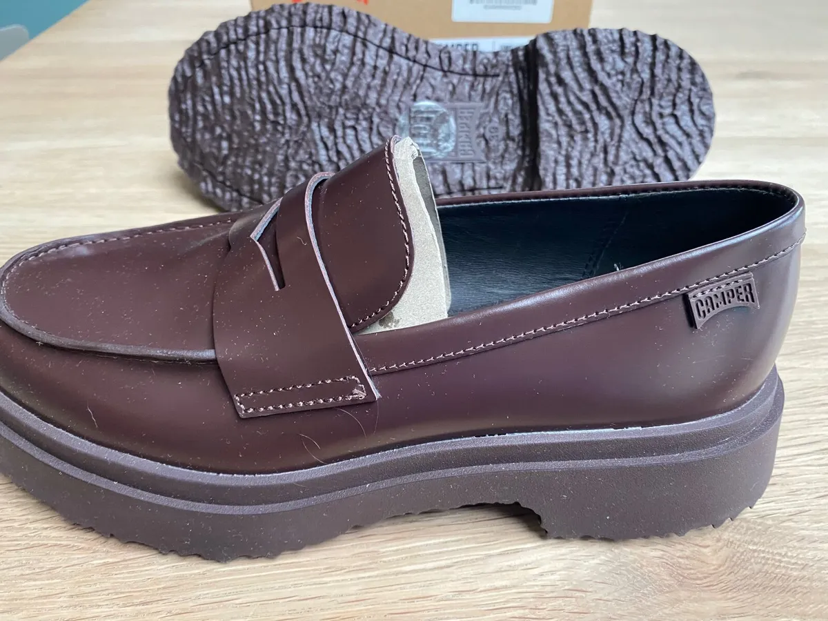 Women's shoes - Image 1