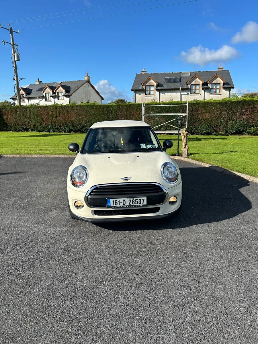 Mini one - Image 2