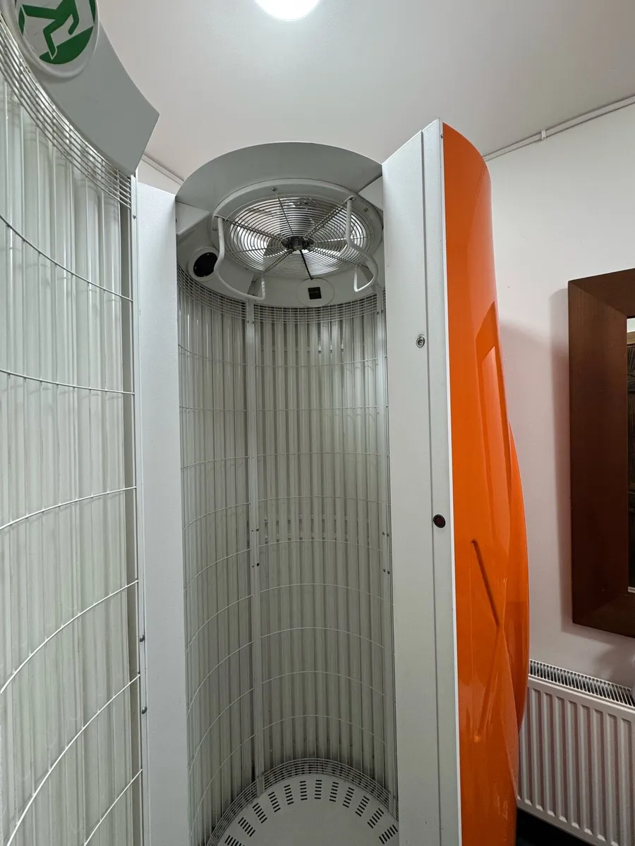 Sunbed diamond tan sun commercial single phase - Image 4