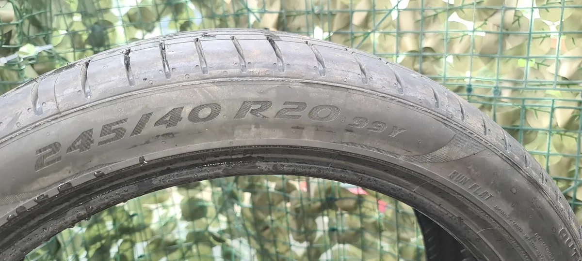 Tyres 245/40/20 run flat - Image 2