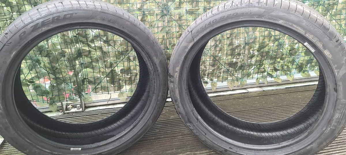 Tyres 245/40/20 run flat - Image 1