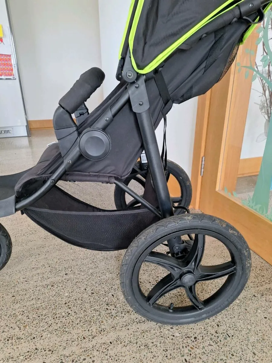 Hauck sports buggie - Image 3
