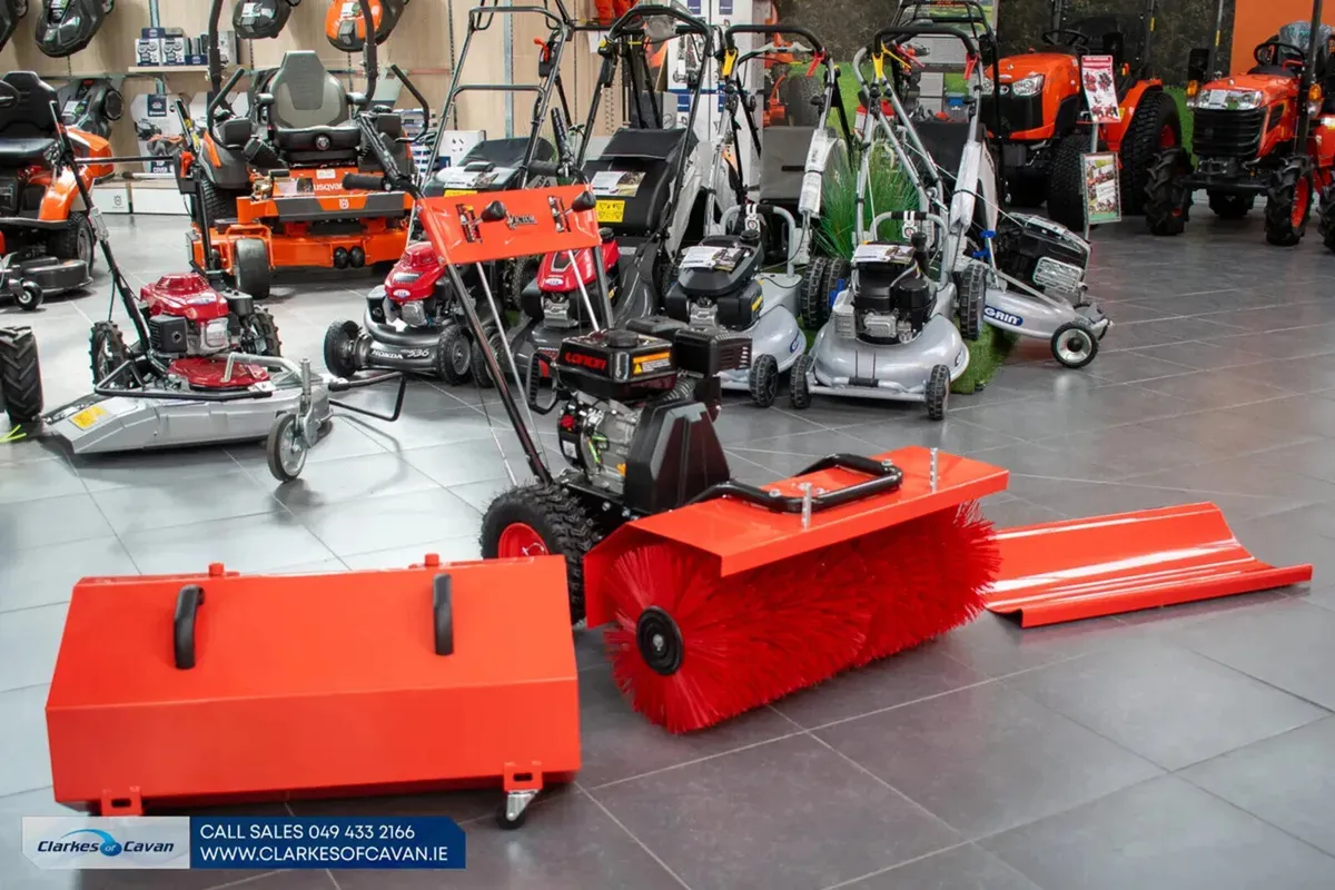 Victor VSW800 walk-behind petrol sweeper - Image 1