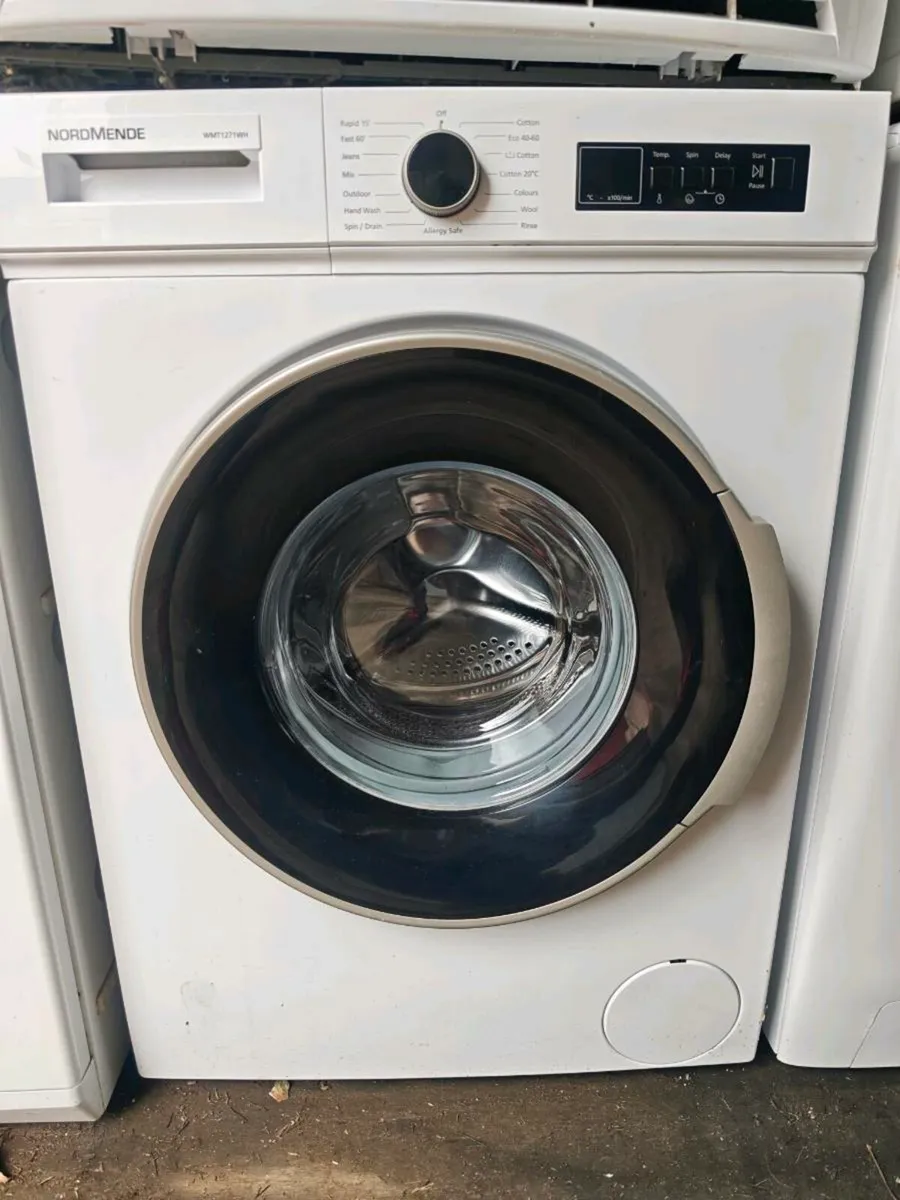Washing machine 7kg nearly new - Image 1
