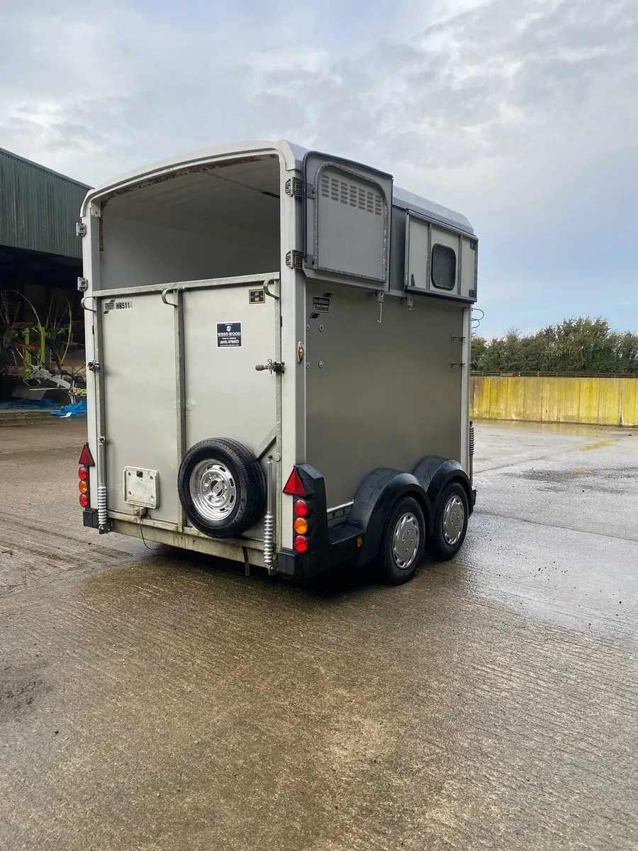Iforwilliams 511 horse box - Image 3