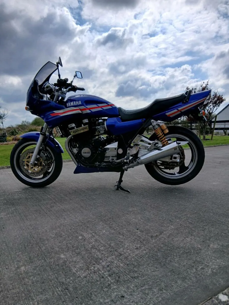 Yamaha XJR 1200 mint low miles - Image 2