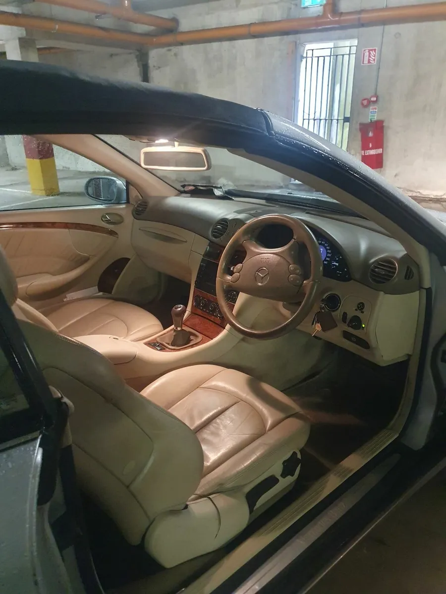 Mercedes-Benz CLK 2006 - Image 1