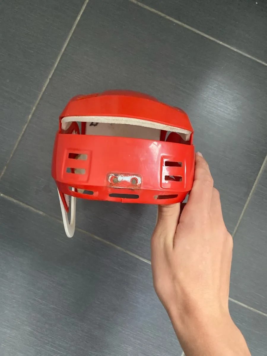 Old style helmet - Image 1
