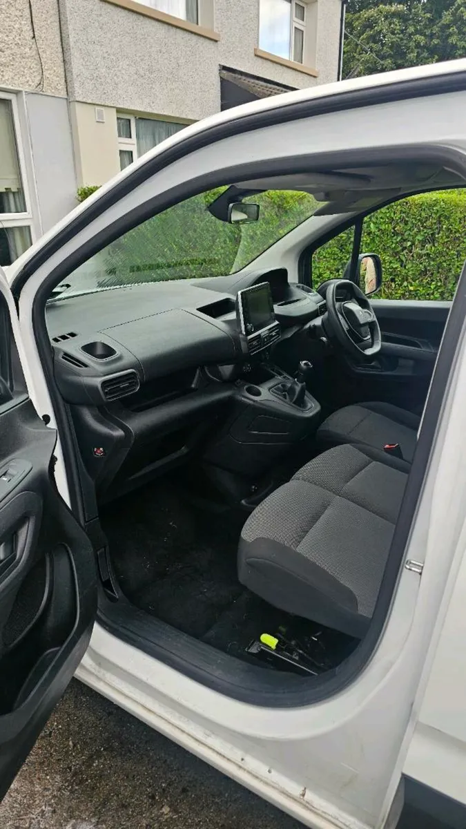 Peugeot Partner 2020 - Image 2