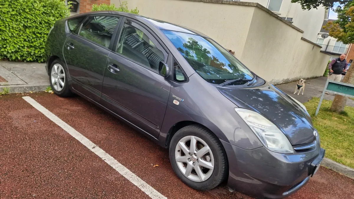 Toyota Prius 2008 - Image 2