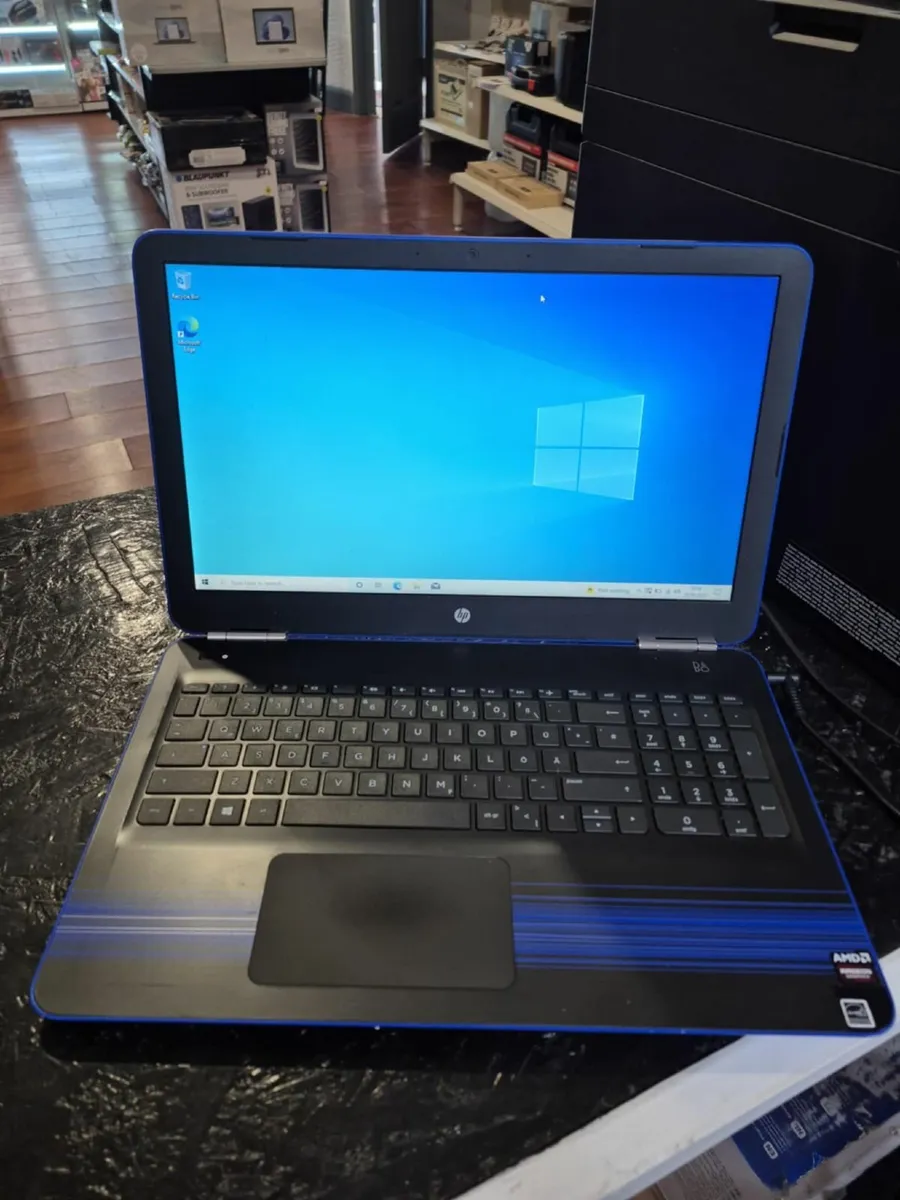 HP 15 Laptop - Blue finish. W10