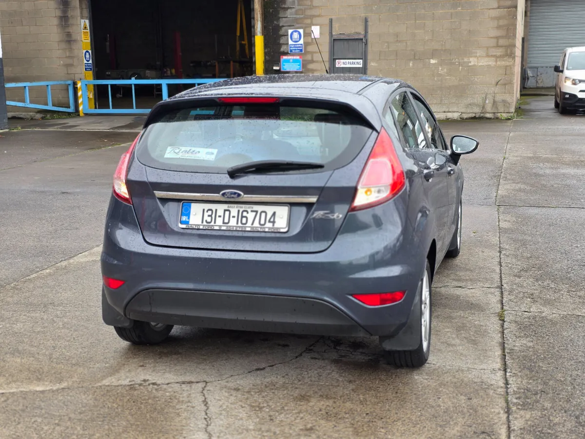 Ford Fiesta 1.25 Petrol Titanium - Image 2