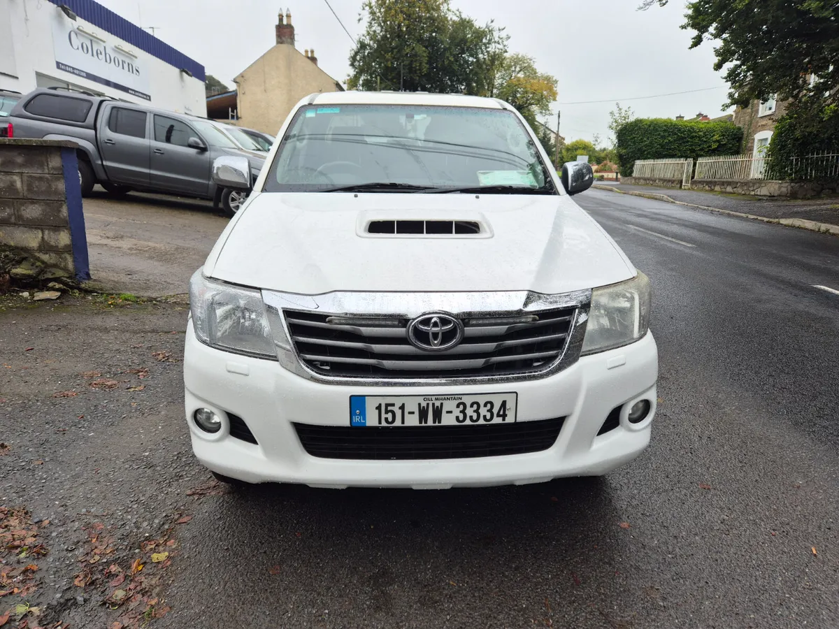 Toyota Hilux 2015 - Image 1