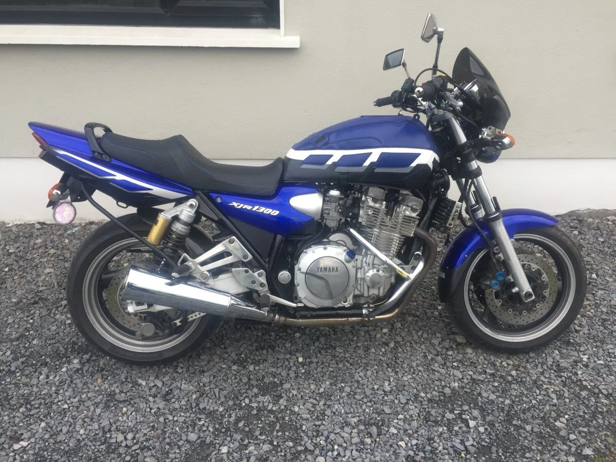 Yamaha XJR 1300 - Image 1