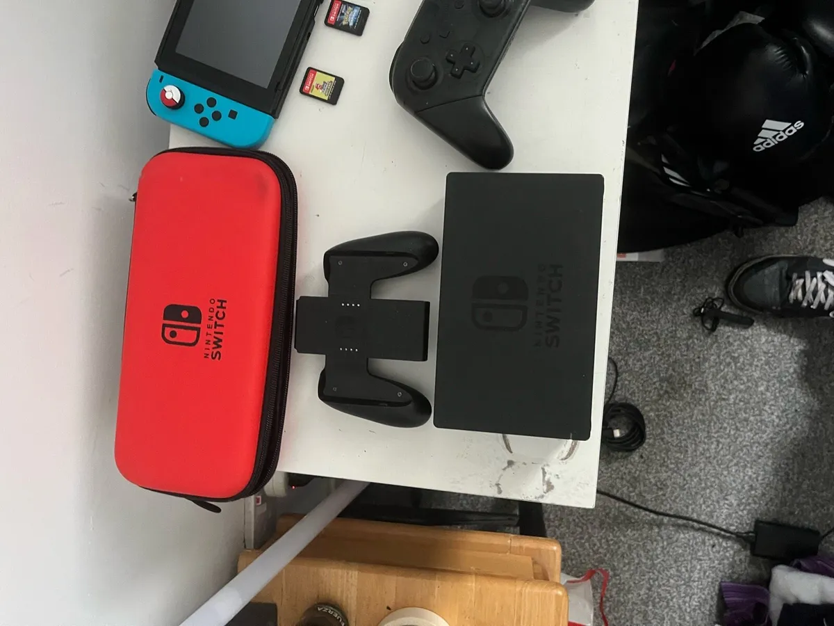 PlayStation 5 Slim + Nintendo switch - Image 3