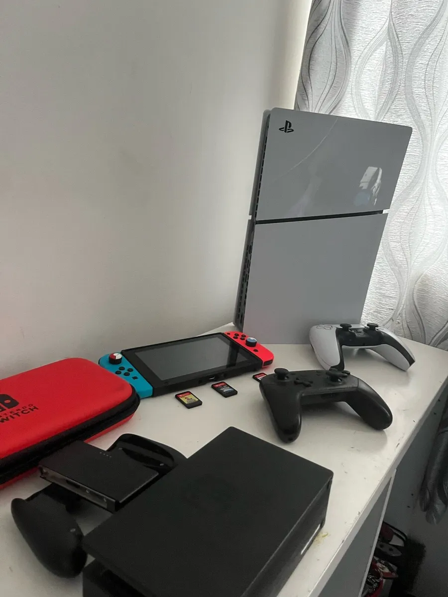 PlayStation 5 Slim + Nintendo switch - Image 4