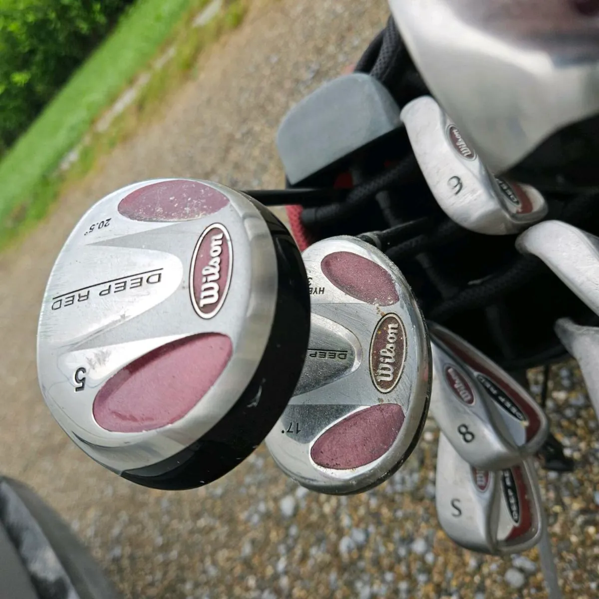 Wilson deep red golf clubs - Image 4