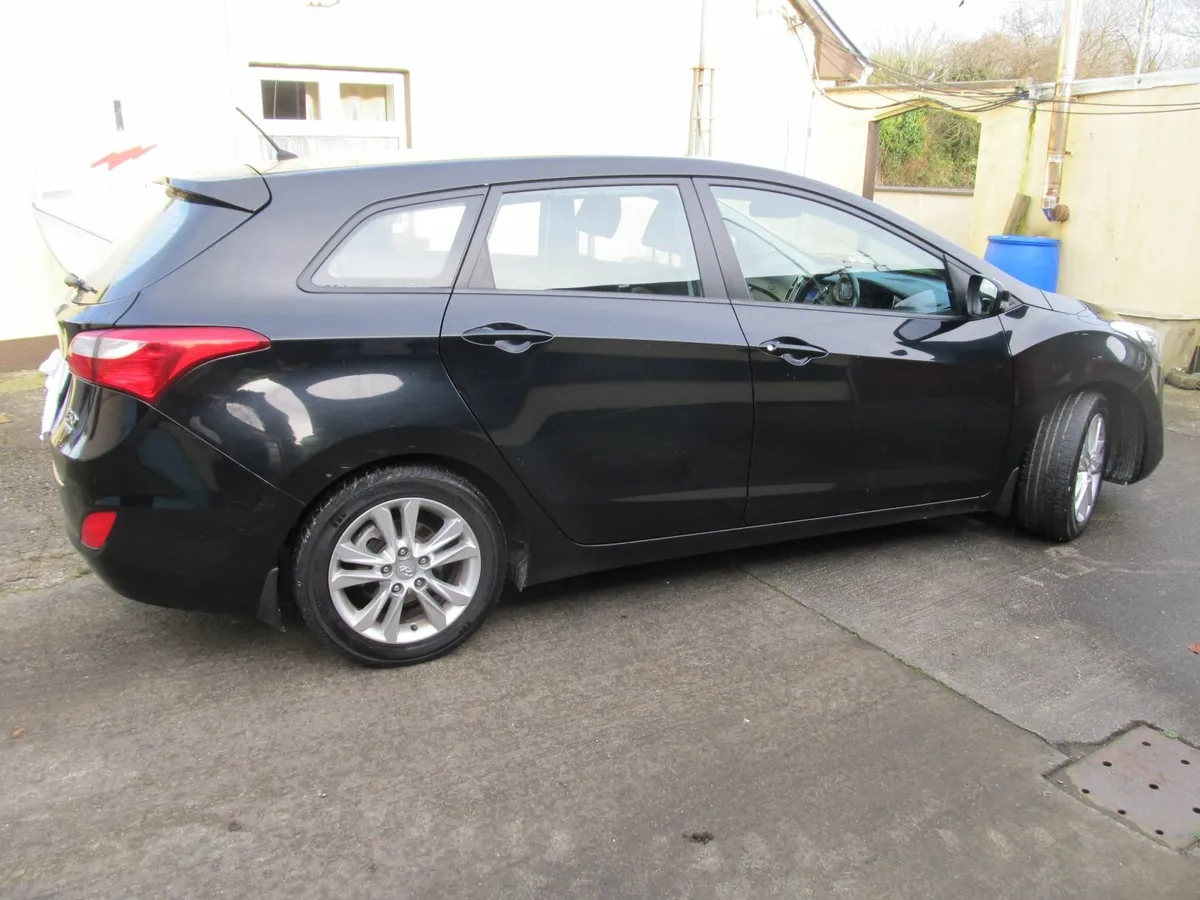 Hyundai i30 2014 - Image 1