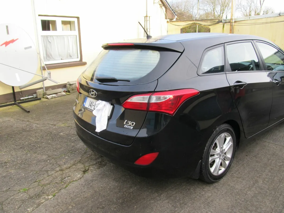Hyundai i30 2014 - Image 2