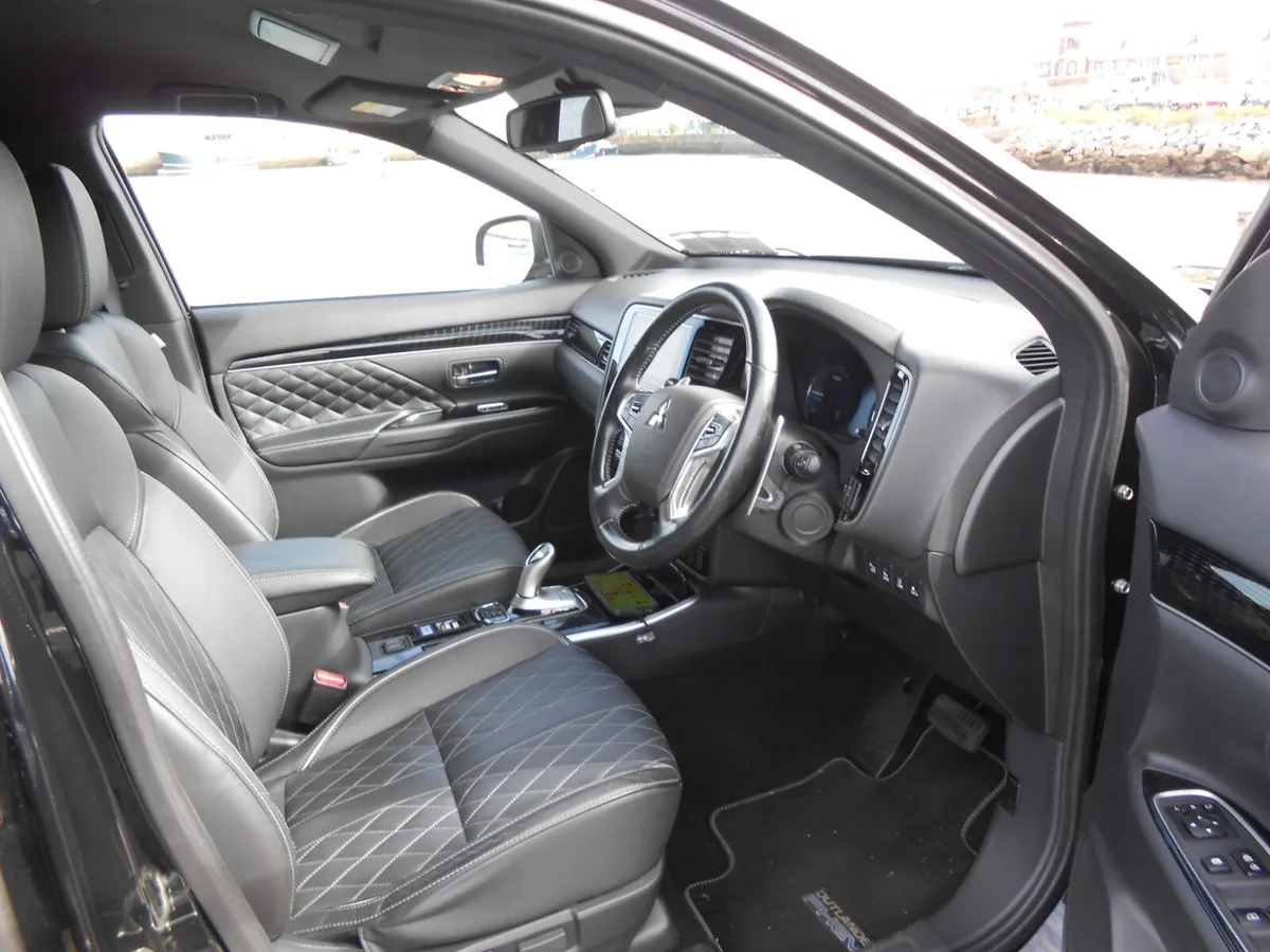 Mitsubishi Outlander Phev Instyle Irish Car 2019 - Image 3