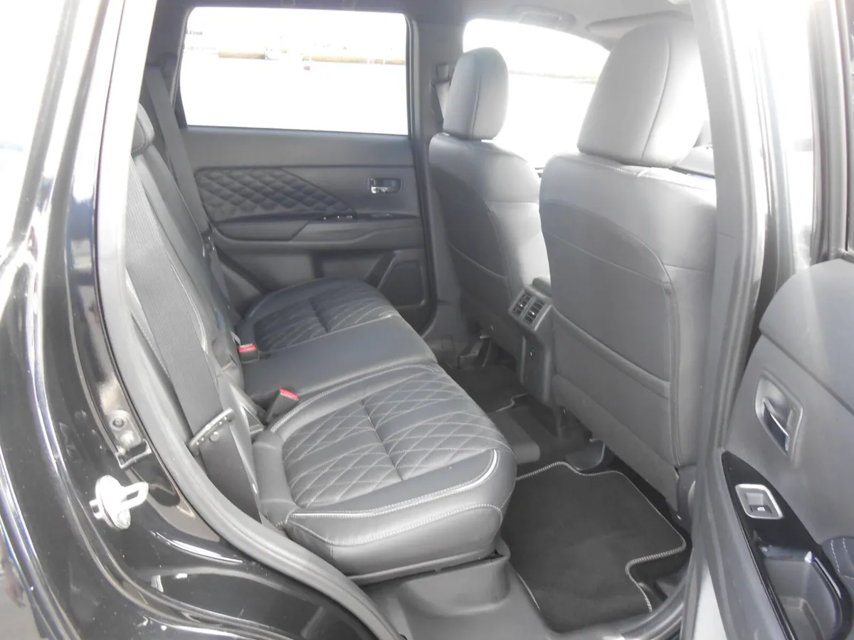 Mitsubishi Outlander Phev Instyle Irish Car 2019 - Image 4