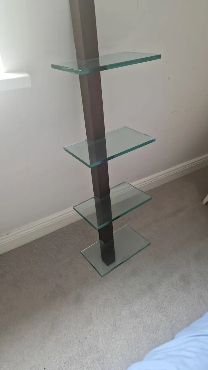 Shelf - Image 1