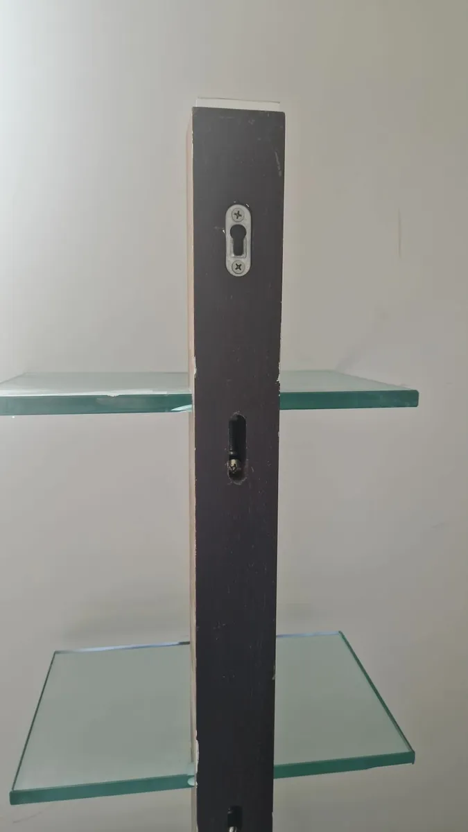Shelf - Image 4