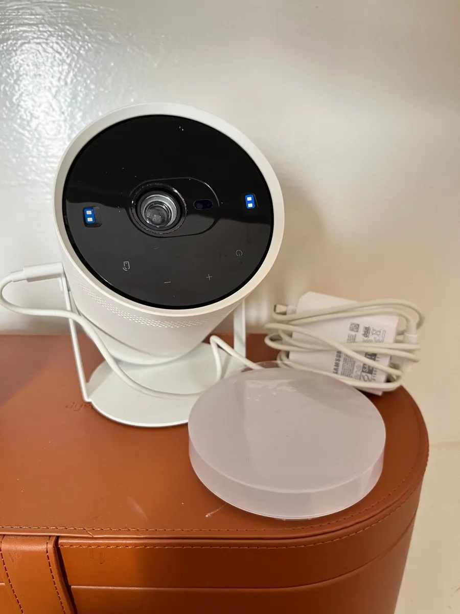 Samsung Freestyle Projector - Image 1