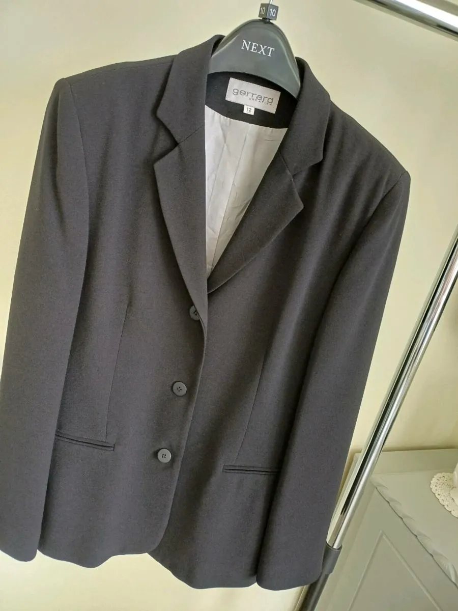 Blazer - Image 1