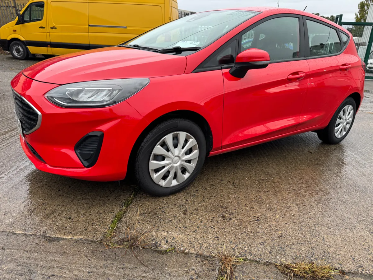Ford Fiesta 1.1 with 6 months road tax and warrant - Image 2