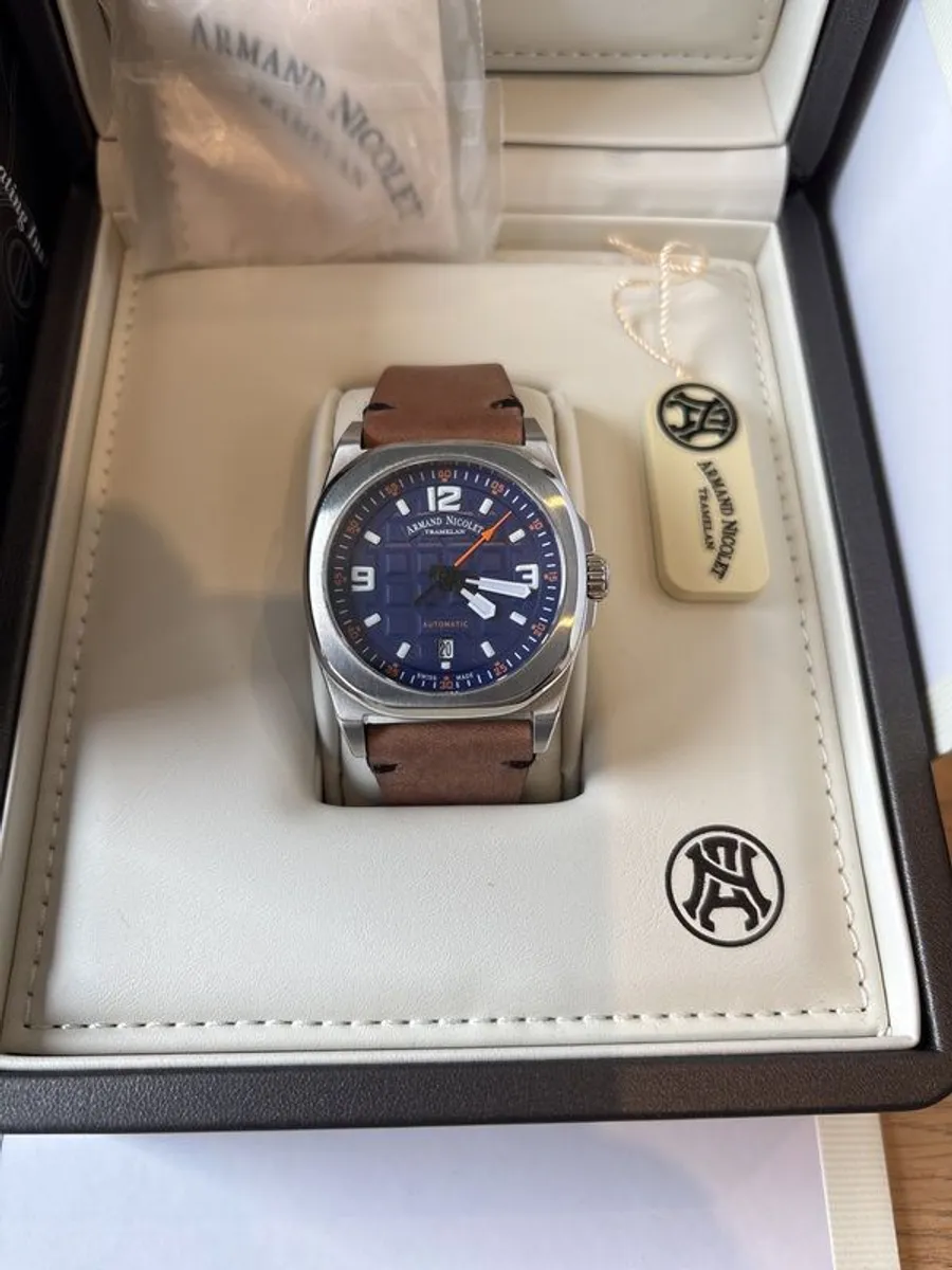 Watch - Image 4