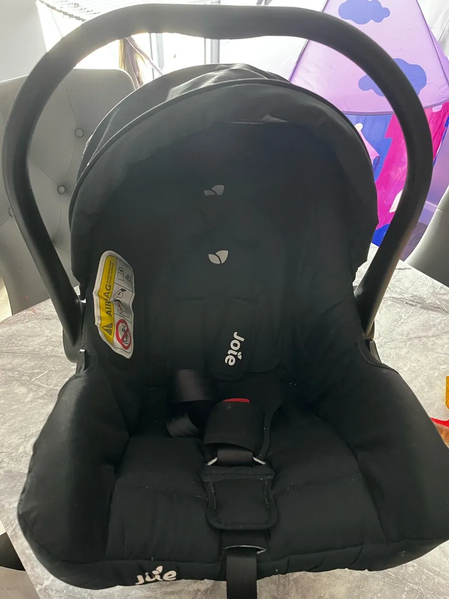 Baby car seat - Image 1