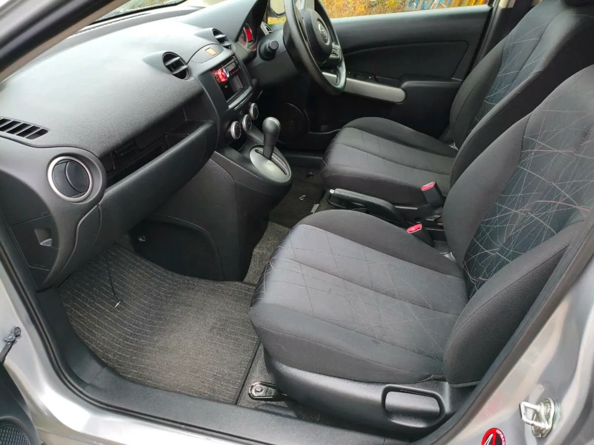 🔴€4999🔴 Mazda Demio Automatic - Image 2
